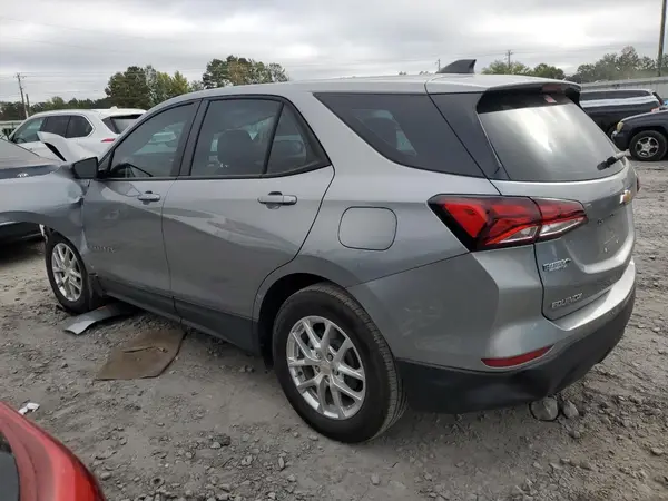 3GNAXHEG8RL330464 2024 CHEVROLET EQUINOX - Image 2