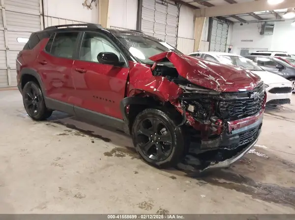 3GNAXHEG8SL103975 2025 CHEVROLET EQUINOX - Image 1