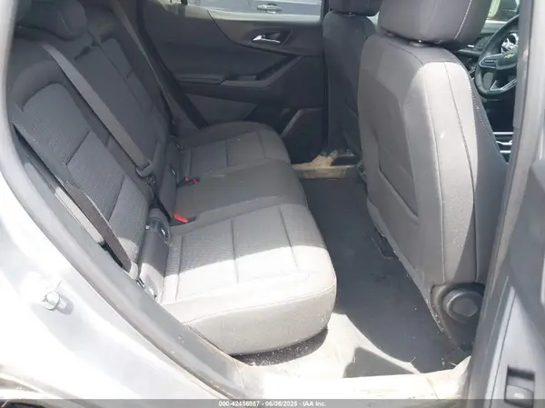 3GNAXHEG8SL136412 2025 CHEVROLET EQUINOX - Image 8