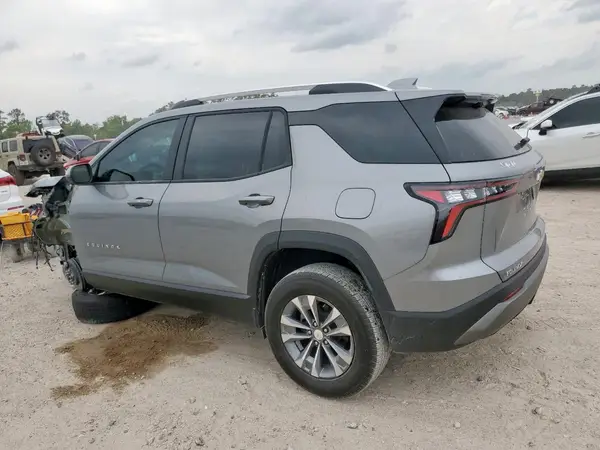3GNAXHEG8SL144221 2025 CHEVROLET EQUINOX - Image 2