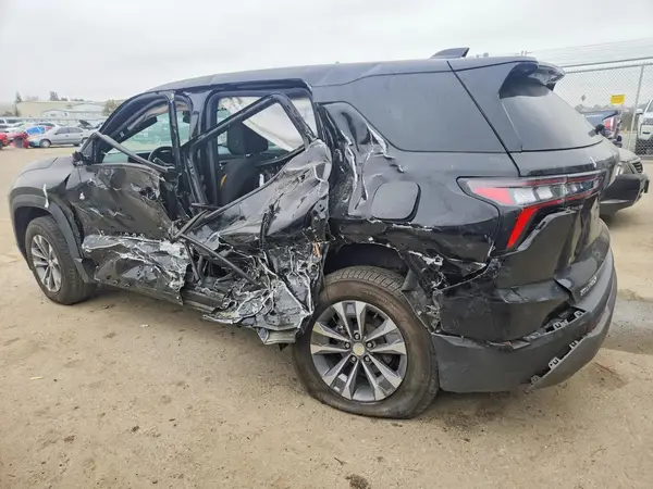 3GNAXHEG8SL208953 2025 CHEVROLET EQUINOX - Image 2