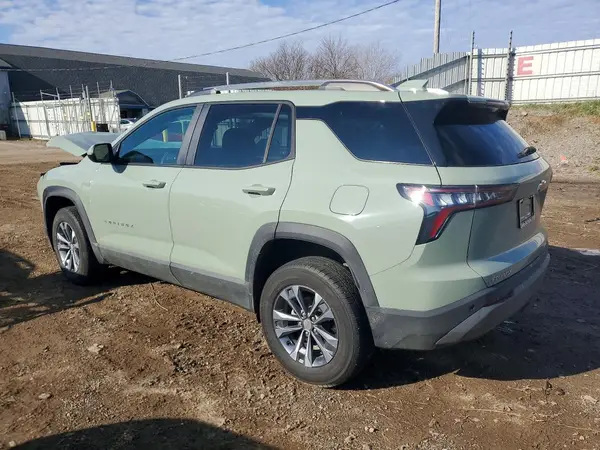3GNAXHEG8SL253746 2025 CHEVROLET EQUINOX - Image 2