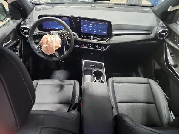 3GNAXHEG8SL331233 2025 CHEVROLET EQUINOX - Image 8