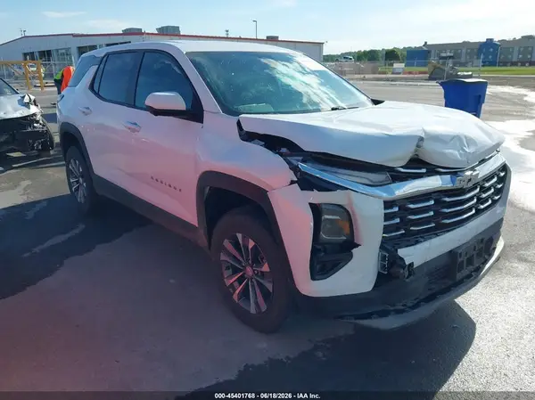 3GNAXHEG8TL145841 2026 CHEVROLET EQUINOX - Image 1