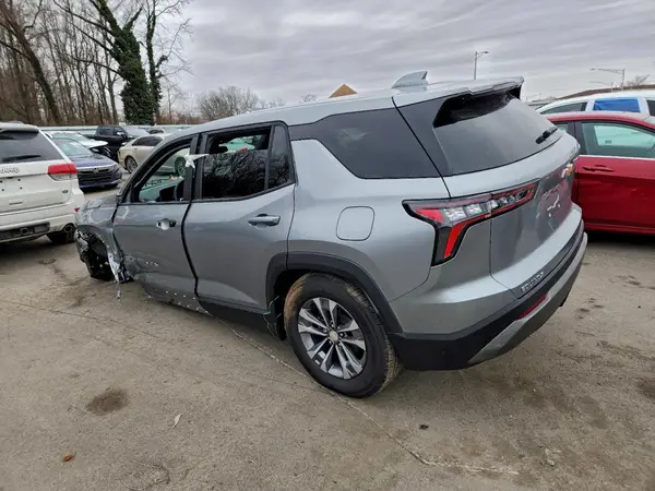 3GNAXHEG8TL170934 2026 CHEVROLET EQUINOX - Image 2