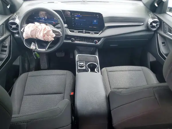 3GNAXHEG8TL237516 2026 CHEVROLET EQUINOX - Image 8