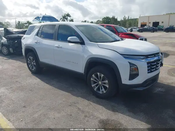 3GNAXHEG8TL357347 2026 CHEVROLET EQUINOX - Image 1