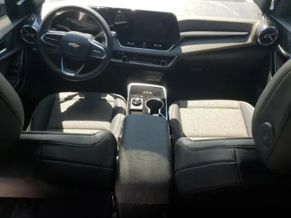 3GNAXHEG8TL358336 2026 CHEVROLET EQUINOX - Image 8