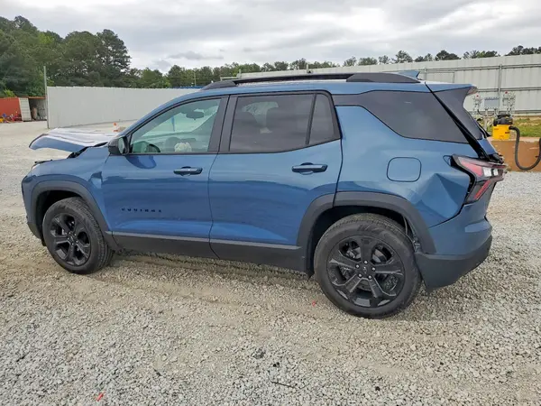 3GNAXHEG8TL359065 2026 CHEVROLET EQUINOX - Image 2