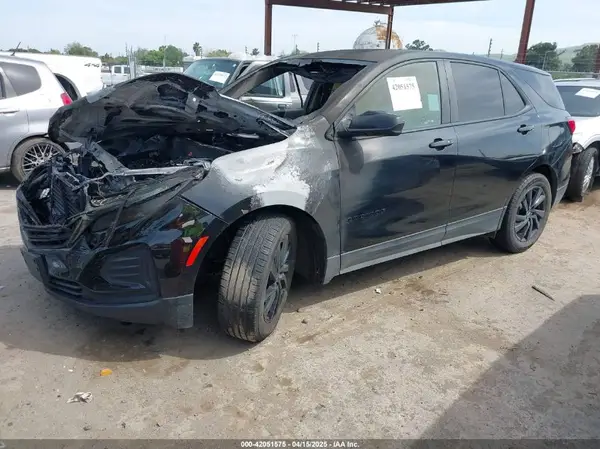 3GNAXHEG9PL128942 2023 CHEVROLET EQUINOX - Image 2