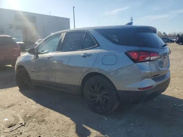 3GNAXHEG9RL115823 2024 CHEVROLET EQUINOX - Image 2
