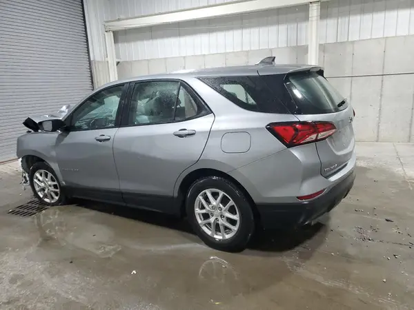 3GNAXHEG9RL181045 2024 CHEVROLET EQUINOX - Image 2