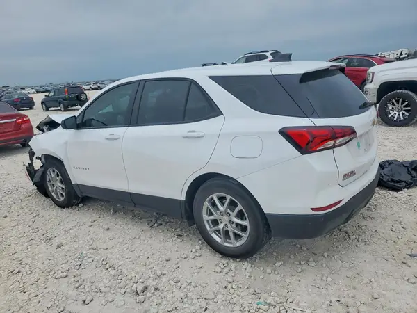 3GNAXHEG9RL217946 2024 CHEVROLET EQUINOX - Image 2
