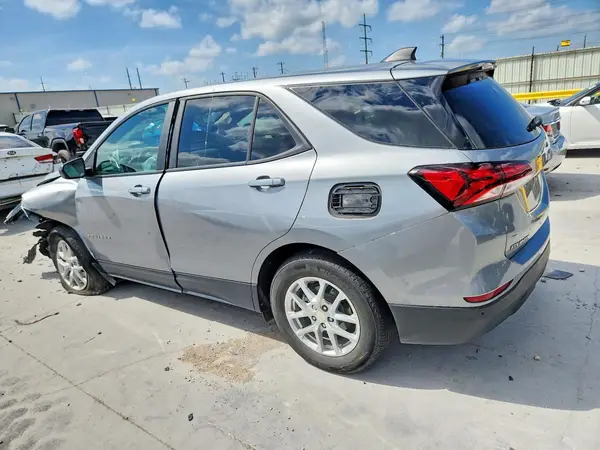 3GNAXHEG9RL238070 2024 CHEVROLET EQUINOX - Image 2