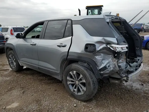 3GNAXHEG9SL121269 2025 CHEVROLET EQUINOX - Image 2