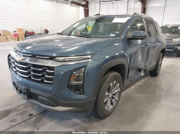 3GNAXHEG9SL163764 2025 CHEVROLET EQUINOX - Image 2