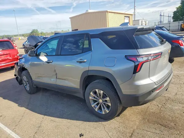 3GNAXHEG9TL254146 2026 CHEVROLET EQUINOX - Image 2