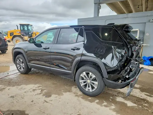 3GNAXHEG9TL320324 2026 CHEVROLET EQUINOX - Image 2