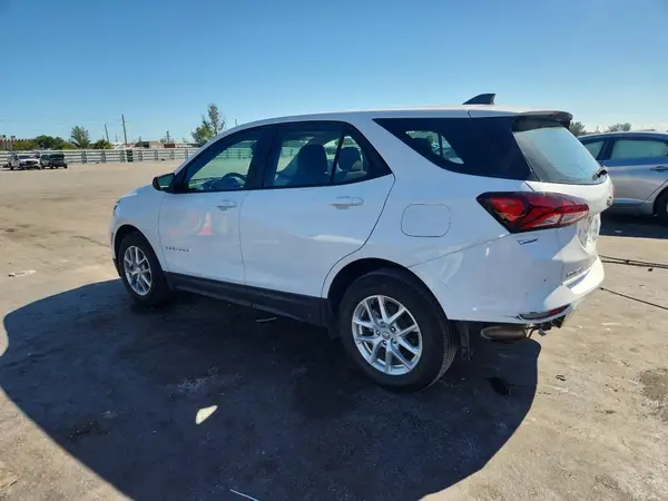3GNAXHEGXRL124109 2024 CHEVROLET EQUINOX - Image 2