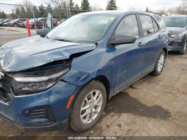 3GNAXHEGXRL209127 2024 CHEVROLET EQUINOX - Image 2