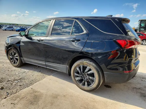 3GNAXHEGXRL372814 2024 CHEVROLET EQUINOX - Image 2