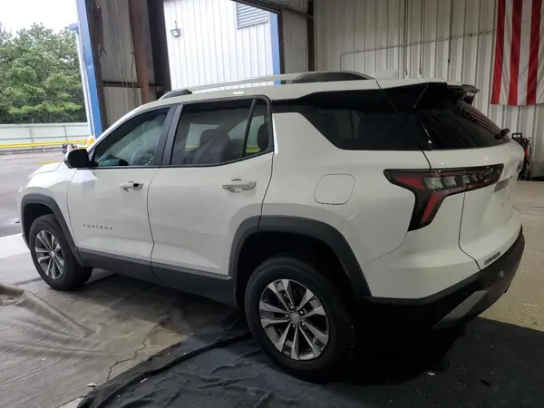 3GNAXHEGXSL203107 2025 CHEVROLET EQUINOX - Image 2