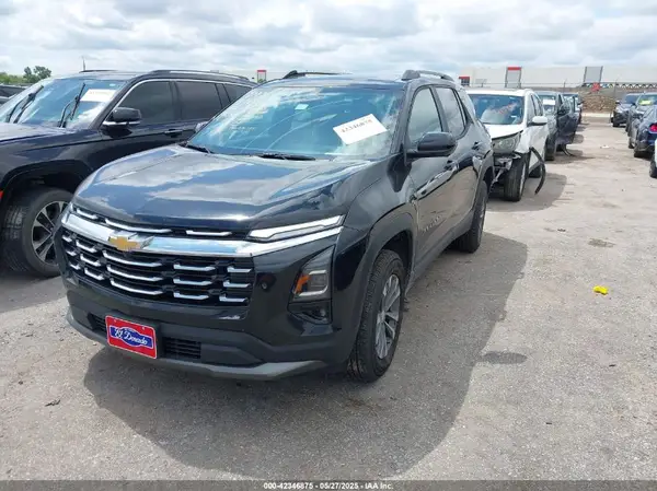 3GNAXHEGXSL285145 2025 CHEVROLET EQUINOX - Image 2