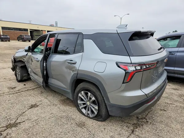 3GNAXHEGXSL308746 2025 CHEVROLET EQUINOX - Image 2