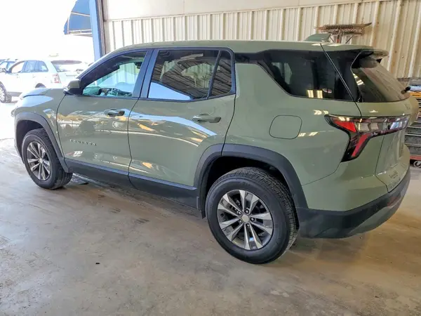 3GNAXHEGXTL117961 2026 CHEVROLET EQUINOX - Image 2