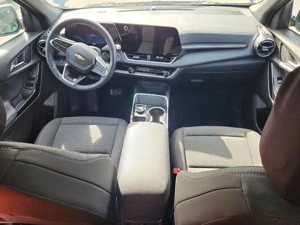 3GNAXHEGXTL256374 2026 CHEVROLET EQUINOX - Image 8