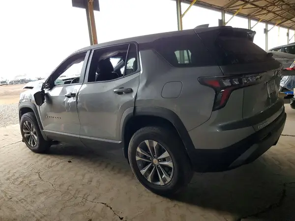 3GNAXHEGXTL279363 2026 CHEVROLET EQUINOX - Image 2