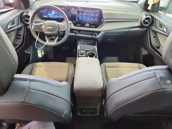 3GNAXHEGXTL380984 2026 CHEVROLET EQUINOX - Image 8
