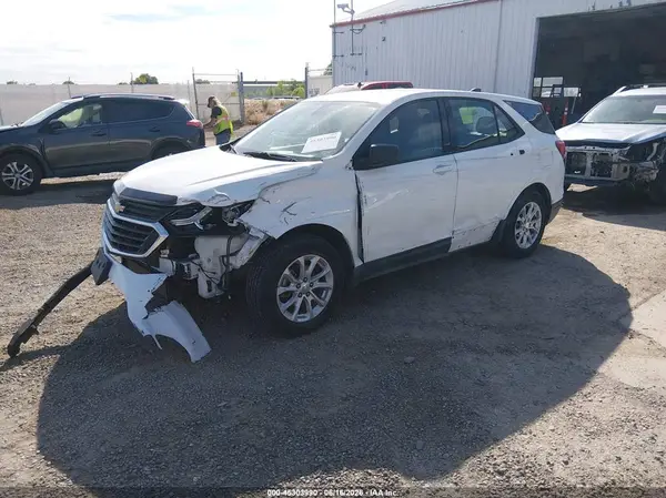 3GNAXHEV0JS509977 2018 CHEVROLET EQUINOX - Image 2