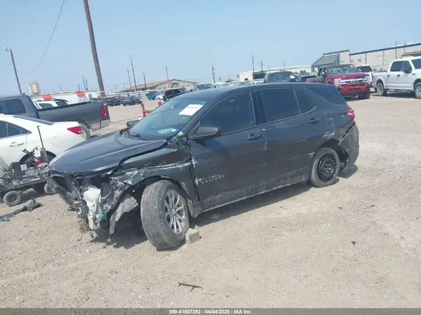 3GNAXHEV0JS533776 2018 CHEVROLET EQUINOX - Image 2
