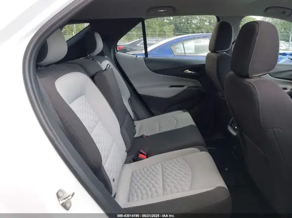 3GNAXHEV0JS568205 2018 CHEVROLET EQUINOX - Image 8