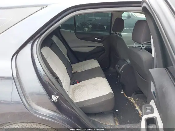 3GNAXHEV0JS603812 2018 CHEVROLET EQUINOX - Image 8