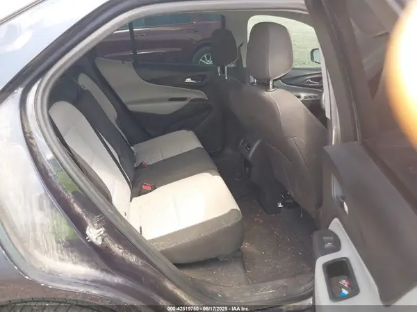 3GNAXHEV0JS611912 2018 CHEVROLET EQUINOX - Image 8