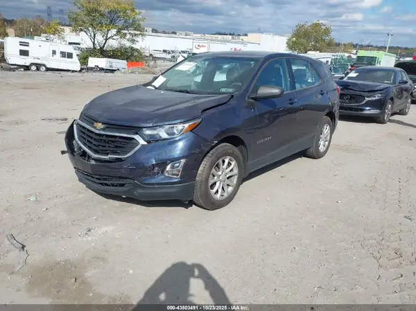 3GNAXHEV0JS615152 2018 CHEVROLET EQUINOX - Image 2