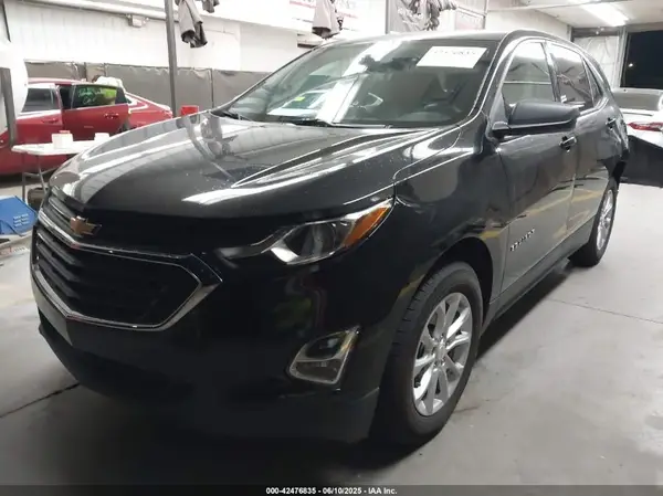 3GNAXHEV0KL232808 2019 CHEVROLET EQUINOX - Image 2