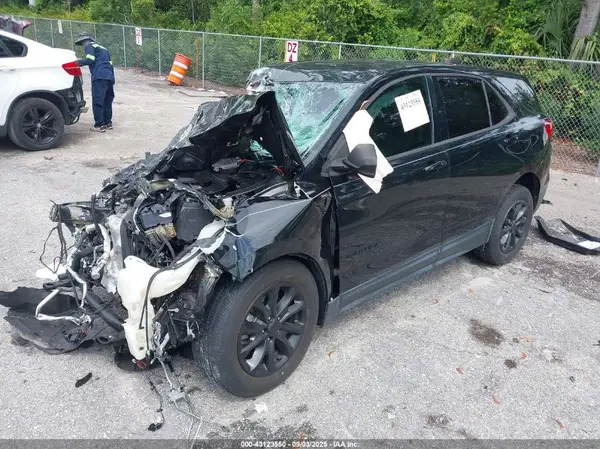 3GNAXHEV0KL339650 2019 CHEVROLET EQUINOX - Image 2