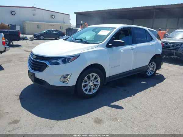 3GNAXHEV0LS502899 2020 CHEVROLET EQUINOX - Image 2