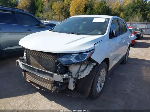 3GNAXHEV0LS528774 2020 CHEVROLET EQUINOX - Image 2
