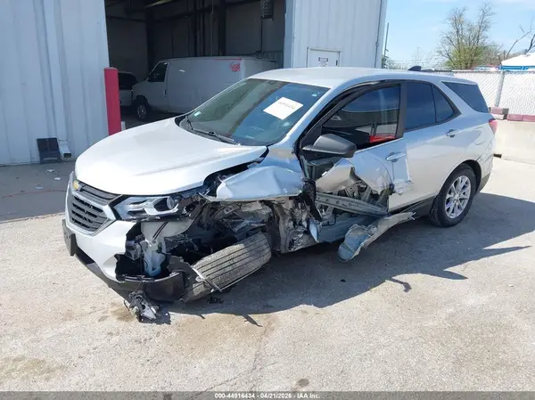 3GNAXHEV0LS717456 2020 CHEVROLET EQUINOX - Image 2