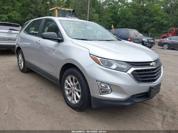 3GNAXHEV0MS112371 2021 CHEVROLET EQUINOX - Image 1