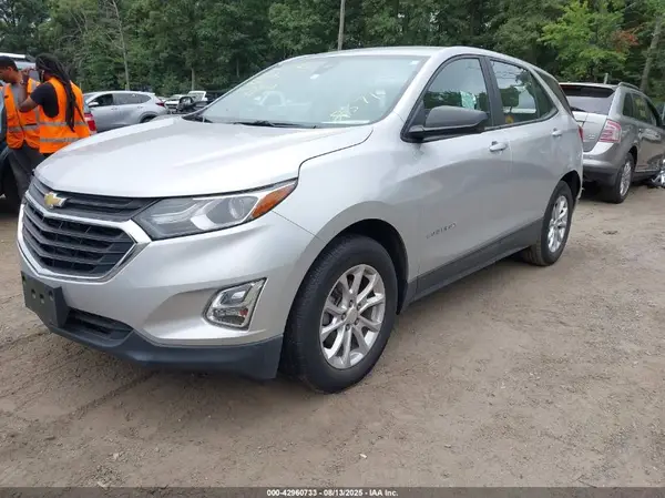 3GNAXHEV0MS112371 2021 CHEVROLET EQUINOX - Image 2