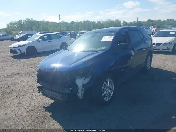 3GNAXHEV0NS167257 2022 CHEVROLET EQUINOX - Image 2