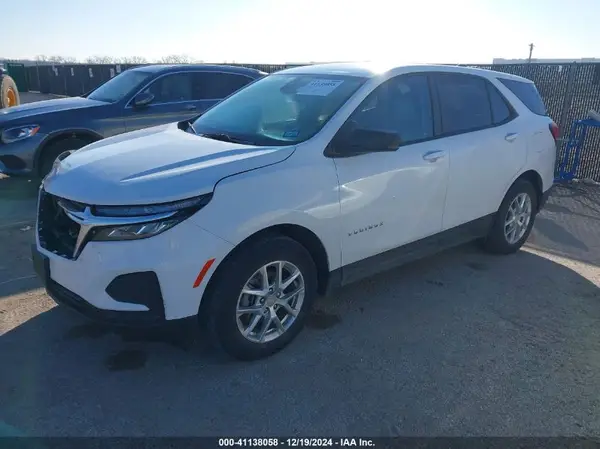 3GNAXHEV0NS206588 2022 CHEVROLET EQUINOX - Image 2