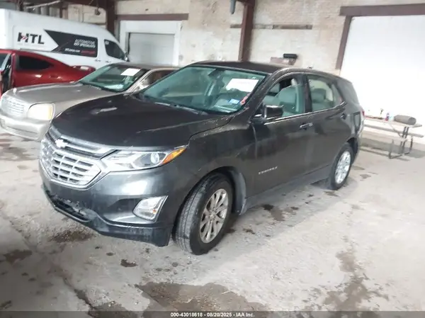 3GNAXHEV1JL103930 2018 CHEVROLET EQUINOX - Image 2