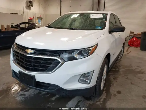 3GNAXHEV1JL288366 2018 CHEVROLET EQUINOX - Image 2
