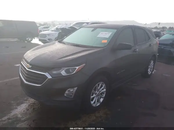 3GNAXHEV1JS504206 2018 CHEVROLET EQUINOX - Image 2